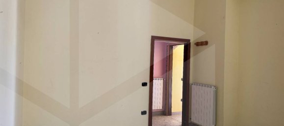 4 rooms Duplex in Cimitile, Italy No. 34468 13