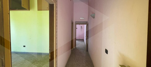 4 rooms Duplex in Cimitile, Italy No. 34468 19