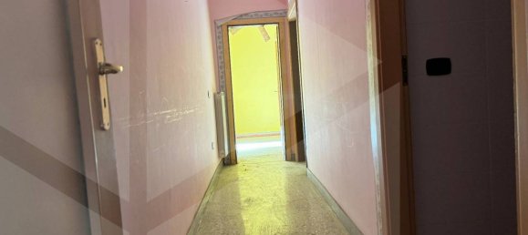 4 rooms Duplex in Cimitile, Italy No. 34468 8