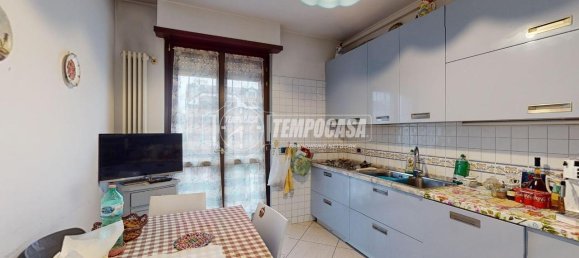 7 rooms Apartment in Vinovo, Italy No. 173401 9