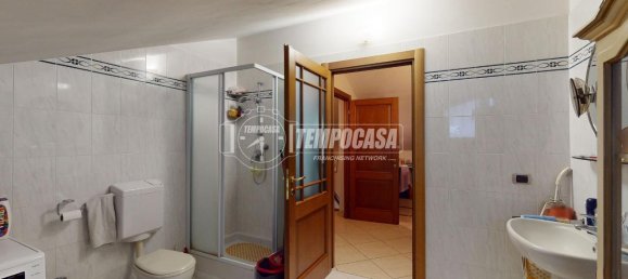 7 rooms Apartment in Vinovo, Italy No. 173401 24