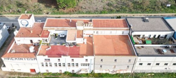 776m² Building in El Port De La Selva, Spain No. 77380 39