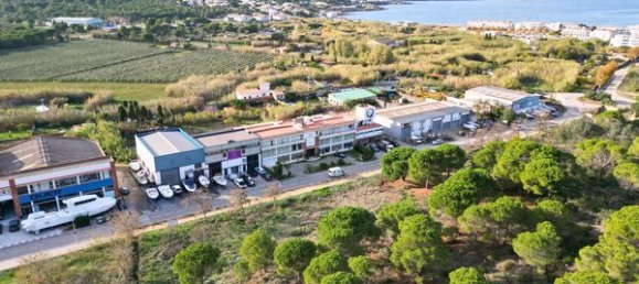 776m² Building in El Port De La Selva, Spain No. 77380 41