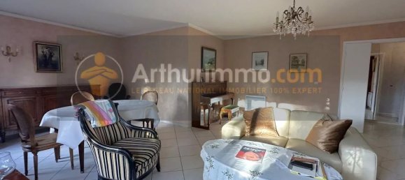 3 bedrooms Apartment in Livry-Gargan, France No. 145512 4
