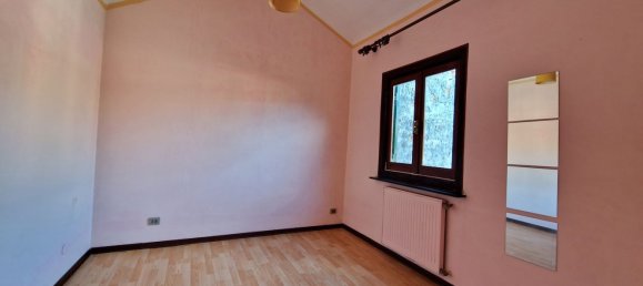 Apartamento de 4 habitaciónes en Genoa, Italy No. 237885 32