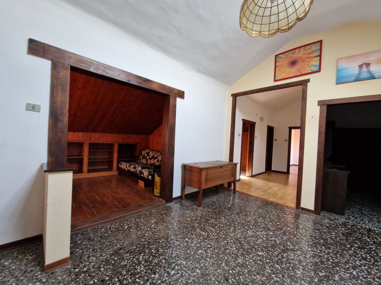 Apartamento de 4 habitaciónes en Genoa, Italy No. 237885