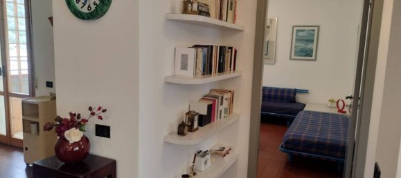 2 bedrooms Apartment in Massa, Italy No. 281039 12