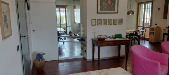 2 bedrooms Apartment in Massa, Italy No. 281039 4