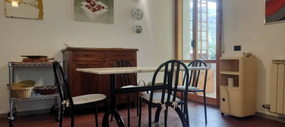 2 bedrooms Apartment in Massa, Italy No. 281039 8