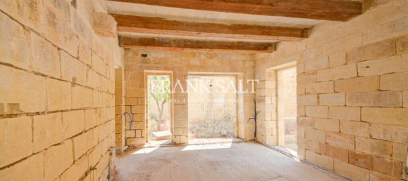 5 bedrooms Hotel in Qrendi, Malta No. 2636 13