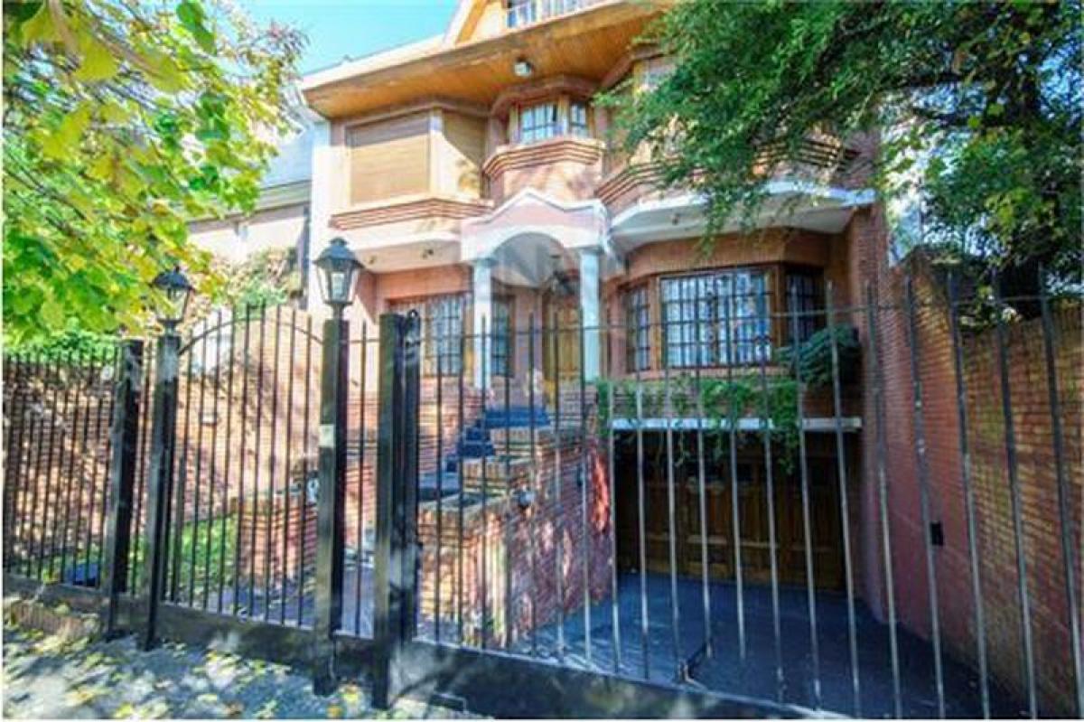 Дом с 5 спальнями в Буэнос-Айрес, Аргентина № 99741