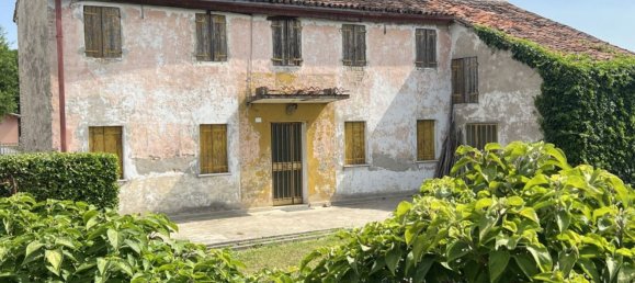  Land in Fossò, Italy No. 315266 3