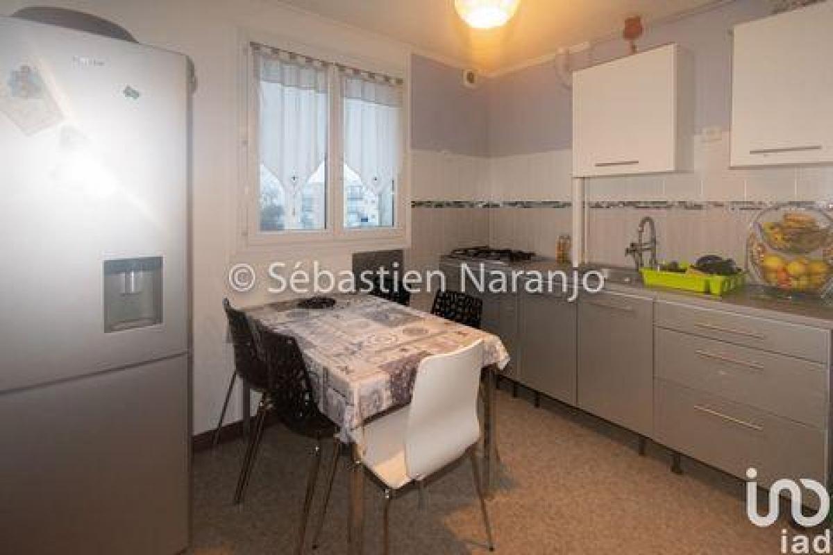 Apartamento com 3 quartos em condomínio em Limoges, France N.º 36497