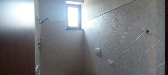 3 rooms Apartment in Marliana, Italy No. 37889 14
