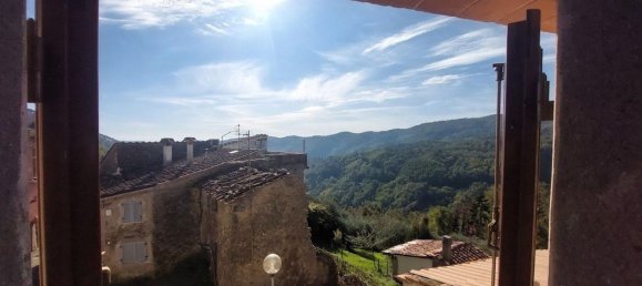 3 rooms Apartment in Marliana, Italy No. 37889 8