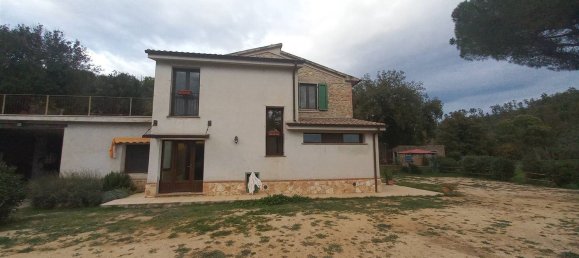 10 rooms House in Manciano, Italy No. 167609 5