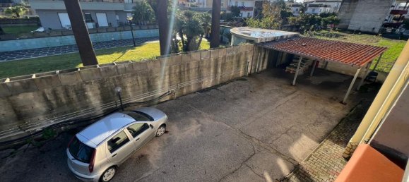 5 rooms Apartment in Pozzuoli, Italy No. 146645 9