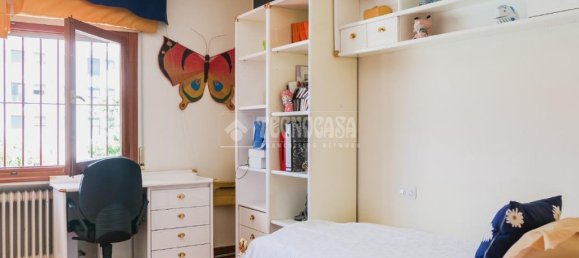 5 rooms House in Madrid, Spain No. 163415 13