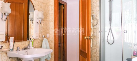 5 rooms House in Madrid, Spain No. 163415 8