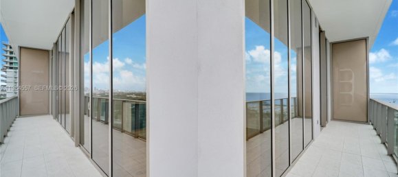 2 Schlafzimmer Gewerbliche Immobilien in Miami, USA, Nr. 615583 10