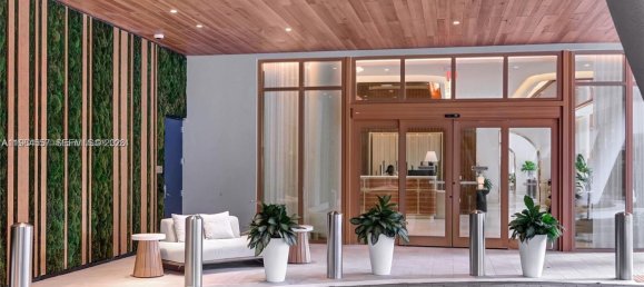 2 Schlafzimmer Gewerbliche Immobilien in Miami, USA, Nr. 615583 12