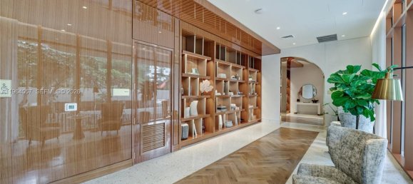 2 Schlafzimmer Gewerbliche Immobilien in Miami, USA, Nr. 615583 13