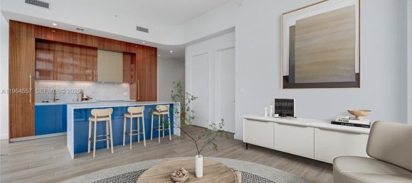 2 Schlafzimmer Gewerbliche Immobilien in Miami, USA, Nr. 615583 4