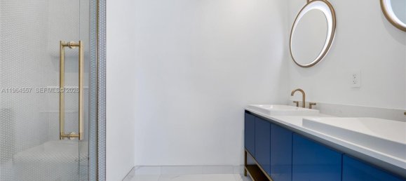 2 Schlafzimmer Gewerbliche Immobilien in Miami, USA, Nr. 615583 30
