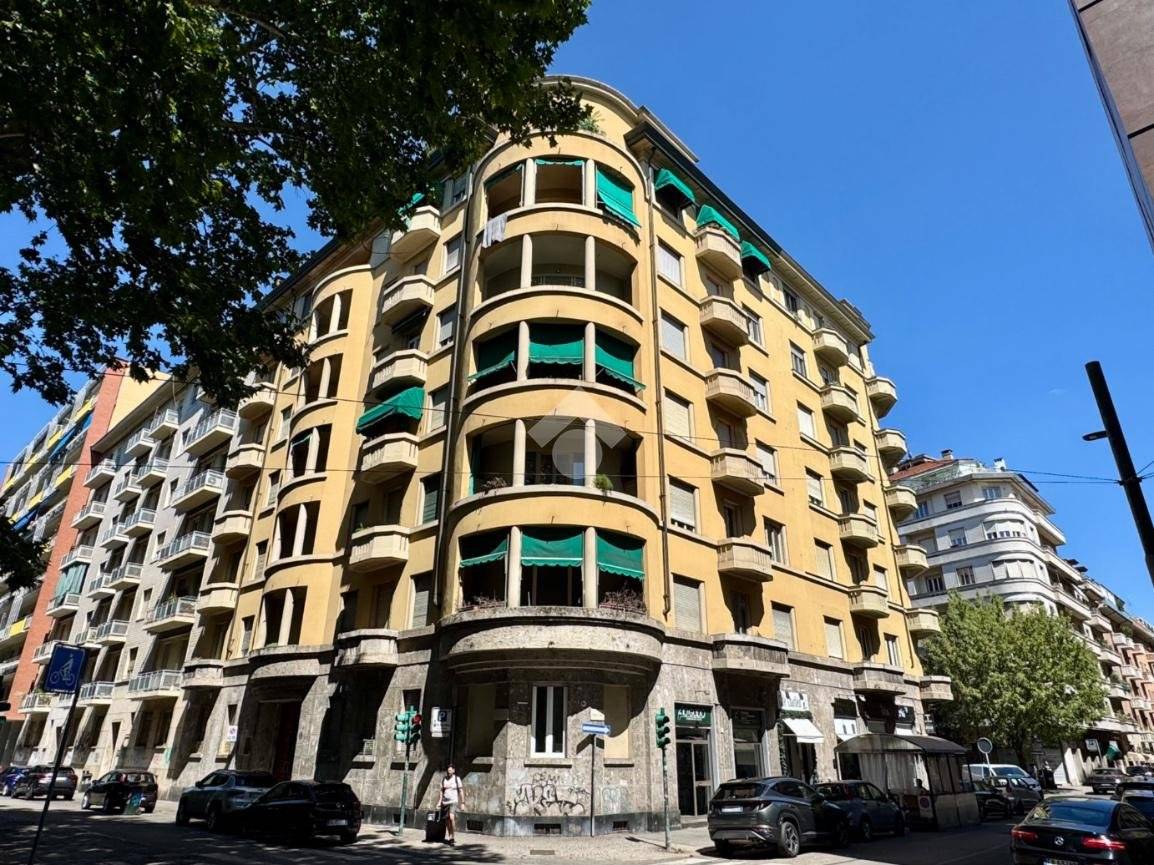 2 Schlafzimmer Wohnung in Turin, Italy, Nr. 367875