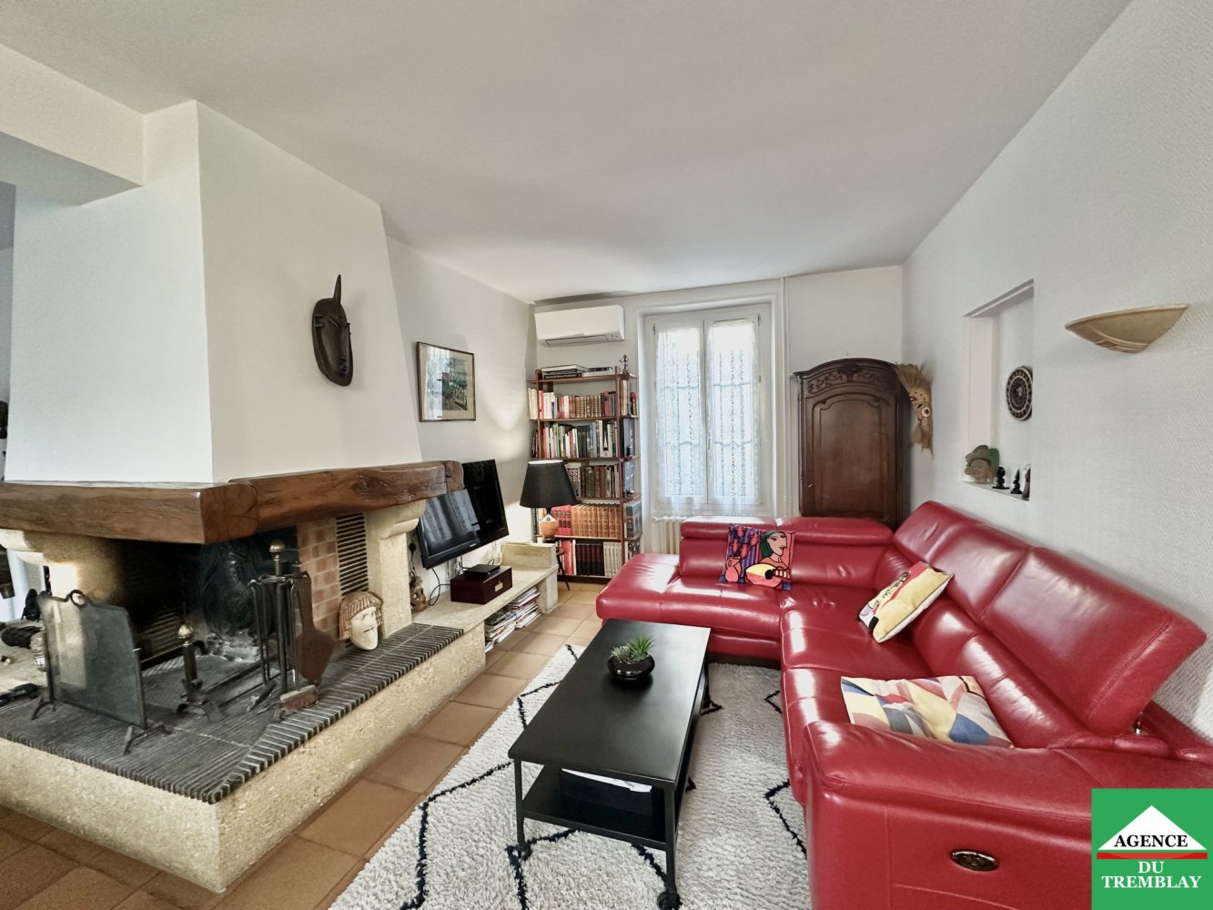 Дом с 4 спальнями в Шампиньи-сюр-Марн, Франция № 182876