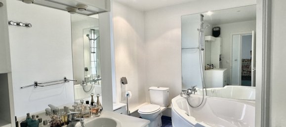 Дом с 4 спальнями в Шампиньи-сюр-Марн, Франция № 182876 9