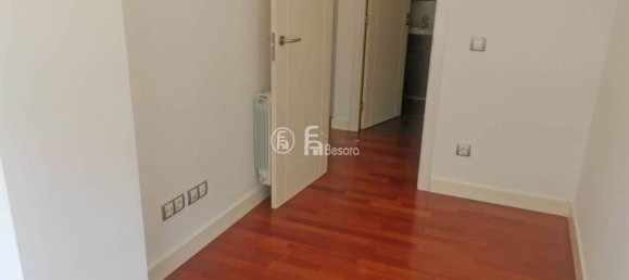 Apartamento de 3 dormitorios en Lérida, Spain No. 168096 22