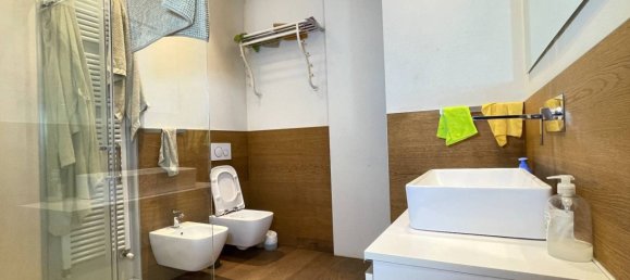 1 bedroom Apartment in Casalecchio di Reno, Italy No. 216253 2