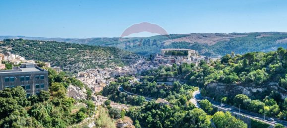 7 bedrooms Apartment in Ragusa, Italy No. 360168 25