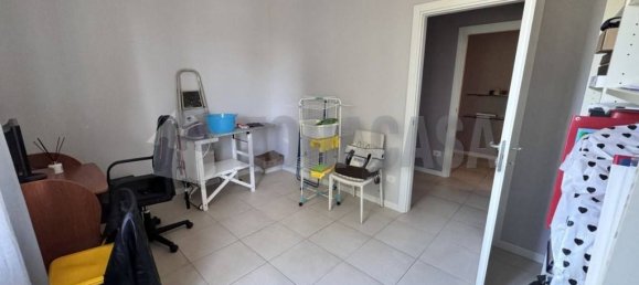 2 Schlafzimmer Wohnung in Lonate Pozzolo, Italy, Nr. 269586 22