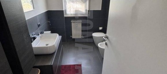 2 Schlafzimmer Wohnung in Lonate Pozzolo, Italy, Nr. 269586 16