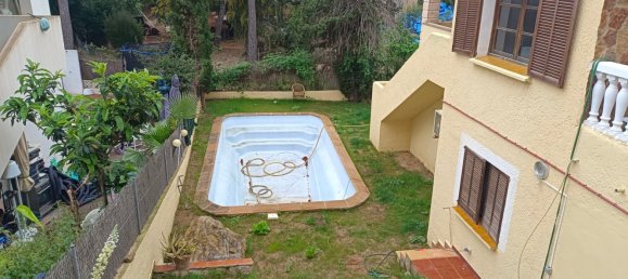 5 bedrooms House in Costa De La Calma, Spain No. 147312 3