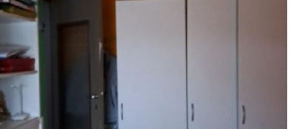 4-salle Appartement à Rho, Italy No. 212787 18