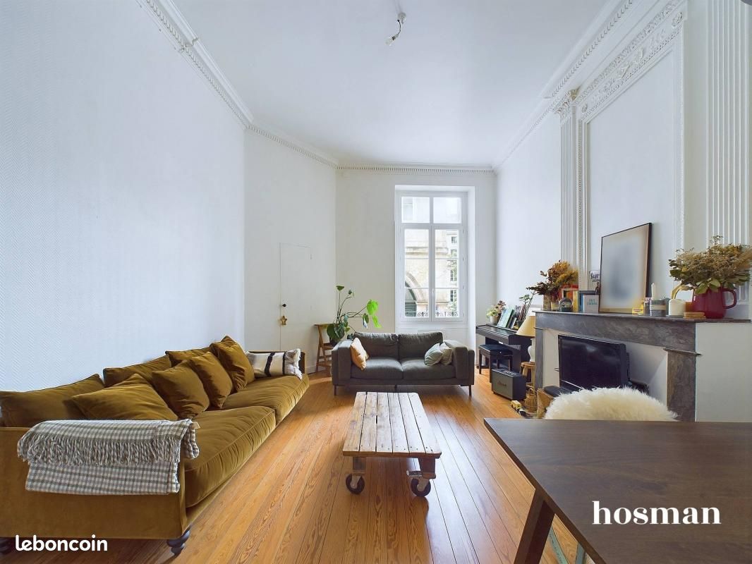 2 bedrooms Apartment in Bordeaux, France No. 335919