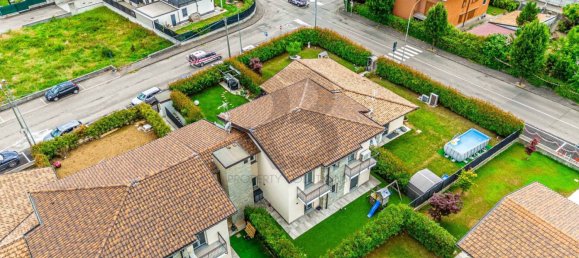 2 chambres Penthouse à Turate, Italy No. 323681 32