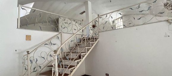 Villa de 13 divisões em Palermo, Italy N.º 64920 18