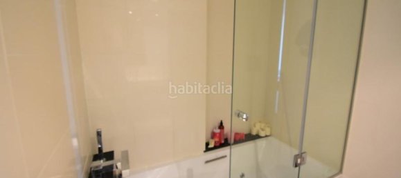 Ático de 3 dormitorios en Sant Martí, Spain No. 19244 10