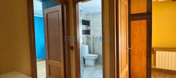 3 Schlafzimmer Doppelhaus in Leon, Spain, Nr. 162508 49