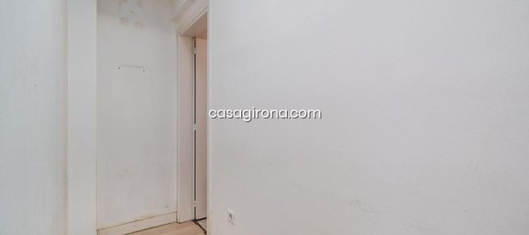 Imóvel comercial T3 em Girona, Spain N.º 161499 14