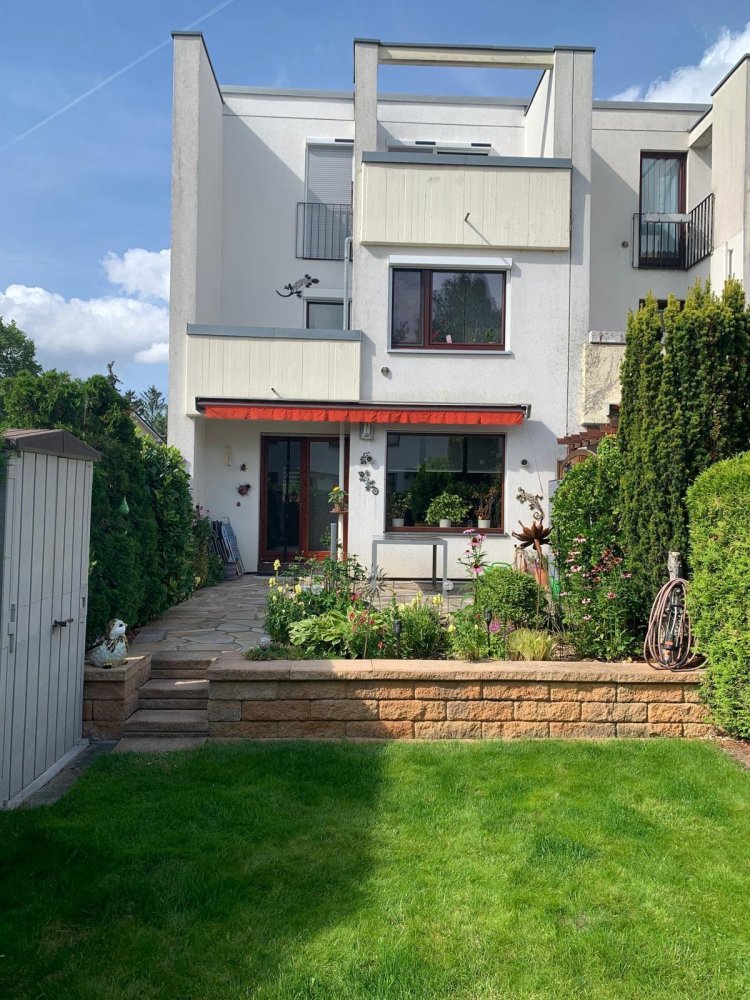 2 bedrooms Townhouse in Marienfelde, Germany No. 272343