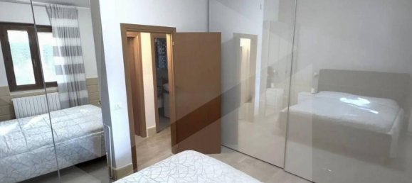 Villa de 4 habitaciónes en Grumo Appula, Italy No. 86797 6