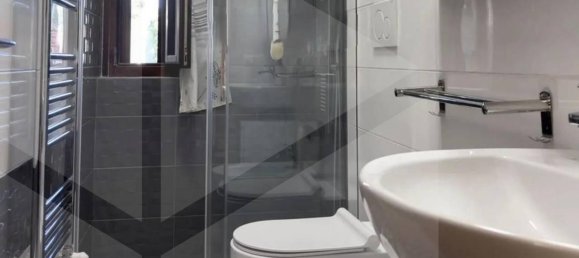 Villa de 4 habitaciónes en Grumo Appula, Italy No. 86797 10