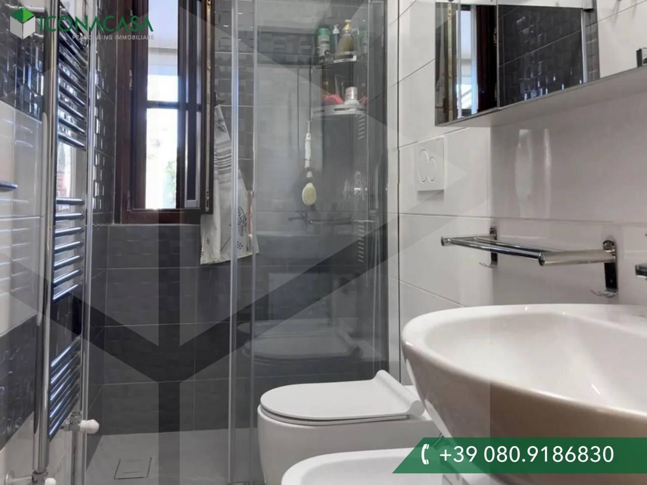 Villa de 4 habitaciónes en Grumo Appula, Italy No. 86797