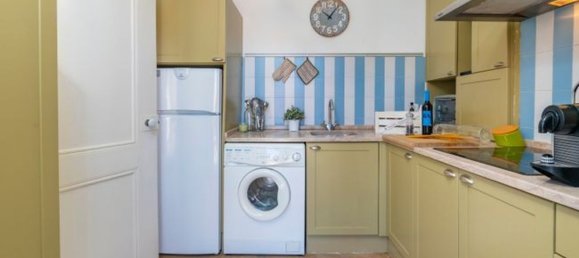 2 bedrooms Apartment in Lisbon, Portugal No. 94180 3