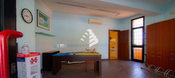 4-salle Propriété commerciale à Pomezia, Italy No. 65338 6